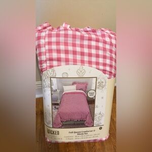 NEW Full/ Queen Wicked: For Good x Katie Kime Comforter & sham set